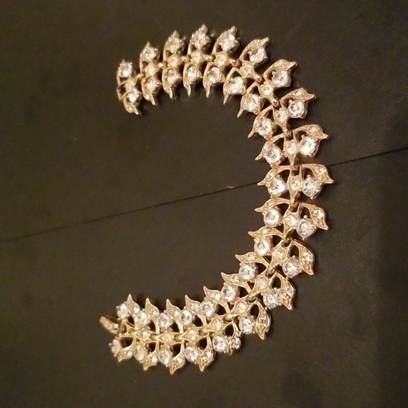 Vintage Signed Charel Rhinestone Gold Tone Suite - Picture 5 of 12